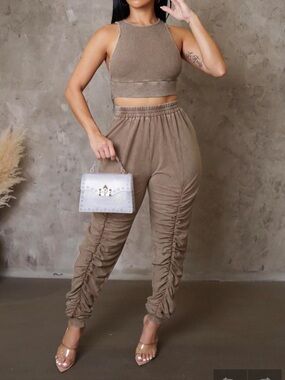 Magnolia Ruched Jogger & Ribbed Crop Tank Set - Taupe
